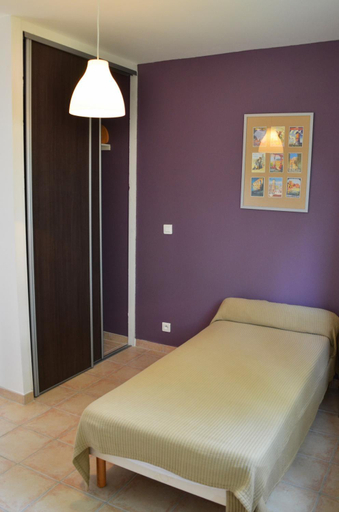 Bedroom 3, Residence Vacances Fontenelle, Bouches-du-Rhône