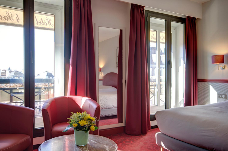 Bedroom, Hotel des 4 Soeurs, Gironde