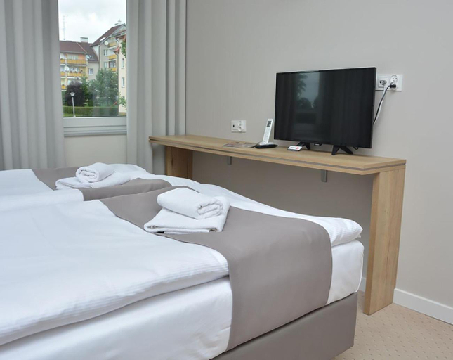 Others 4, Hotelik 51, Elbląg