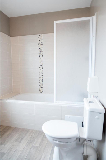 Bathroom, Les quatre vents, Marne