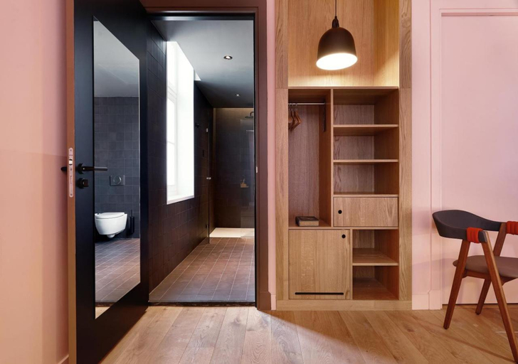 Others 5, Hotel Marienhage, Eindhoven