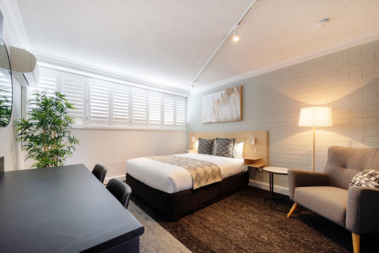 Bedroom 14