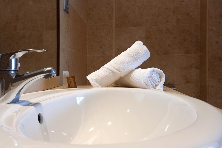 Bathroom 4, Marina Rey, Almería
