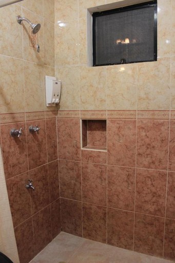 Bathroom 3, Terracota Corner Rooms, Campeche