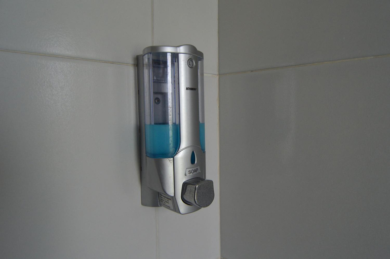 Bathroom 12
