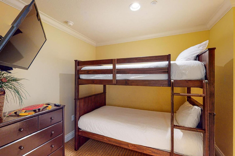 Bedroom 4, Emerald Grande W625, Okaloosa
