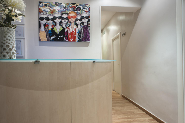 Public Area, Thc Gran Via Hostel, Madrid