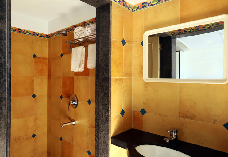 Bathroom, Kohinoor Highway Resort, Ratnagiri