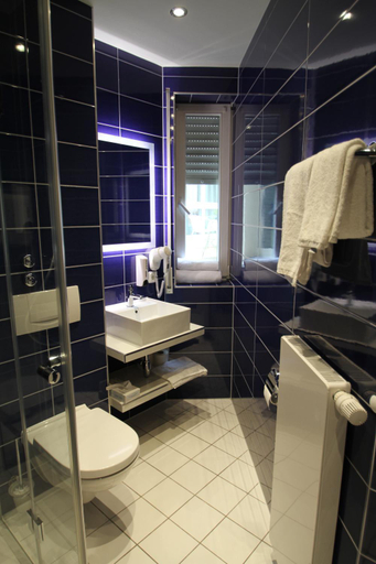 Bathroom 3, HavelHotel, Brandenburg an der Havel