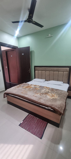 Bedroom 2, Saraswati Dhaam, Mathura