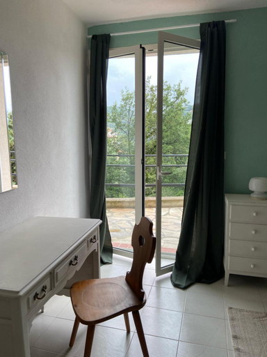 Bedroom 4, La casa degli Ulivi, Imperia
