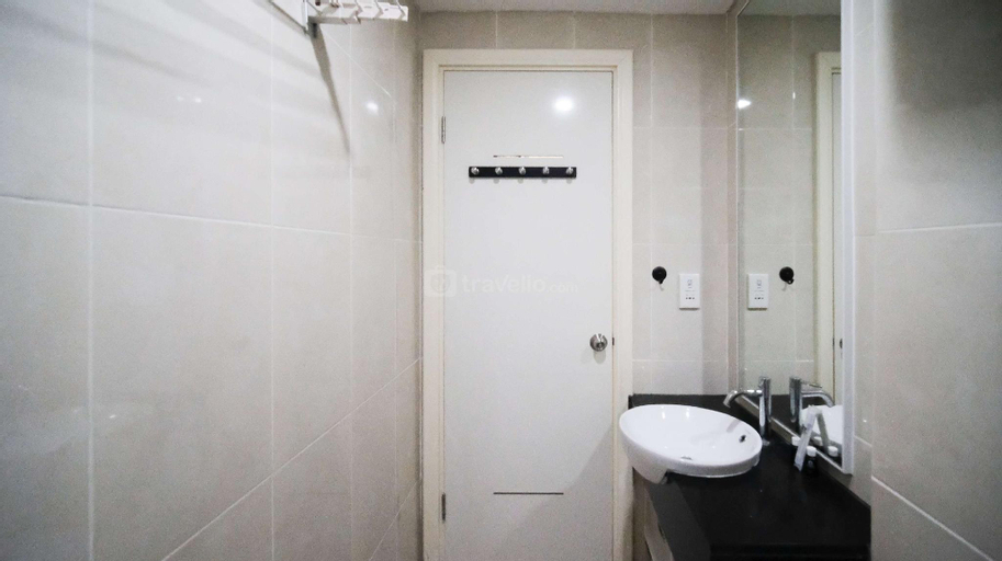 Bedroom 4, Best and Tidy 2BR Trillium Residence By Travelio, Surabaya
