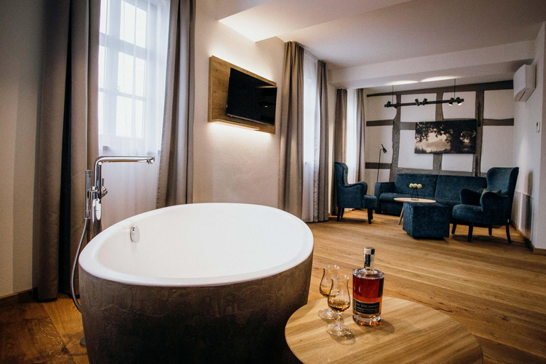 Bathroom 5, Burghotel Scharfenstein, Eichsfeld
