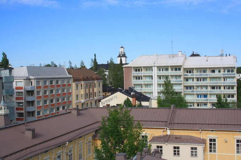 Exterior 5