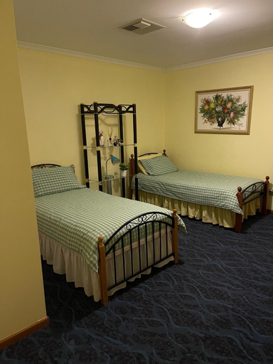 Bedroom 6