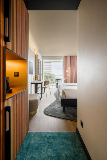 Bedroom 9