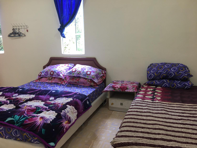 Bedroom 2, Homestay d SOFIA, Kuala Terengganu