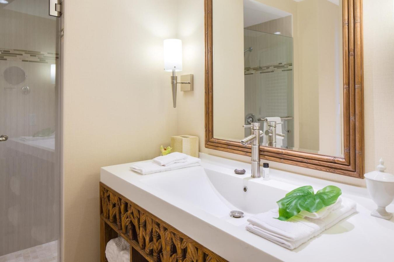 Bathroom 4, Margaritaville Resort Casino, Bossier