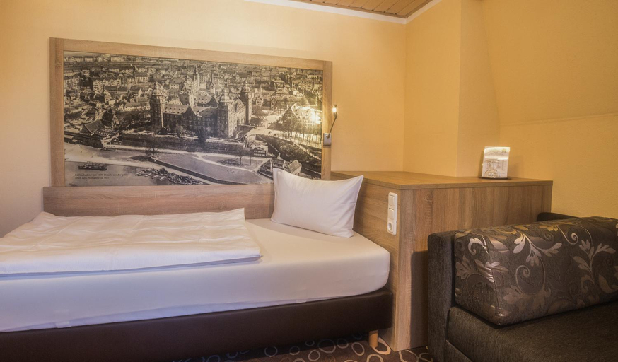 Bedroom 2, Hotel Wilder Mann, Aschaffenburg