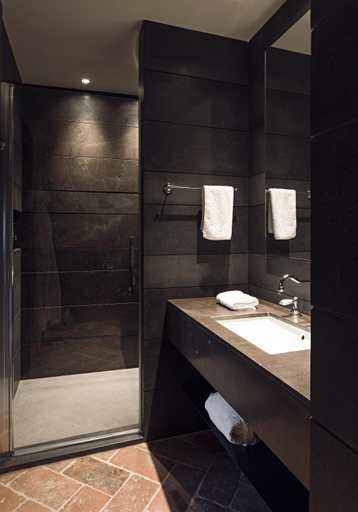 Bathroom 9