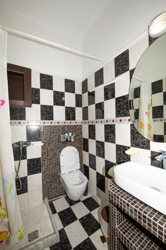 Bathroom 3, Sweetheart Studios, South Aegean