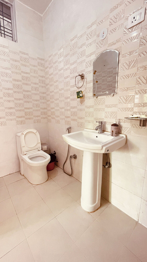 Bathroom 5, GreenDay Escapes, Garhwal