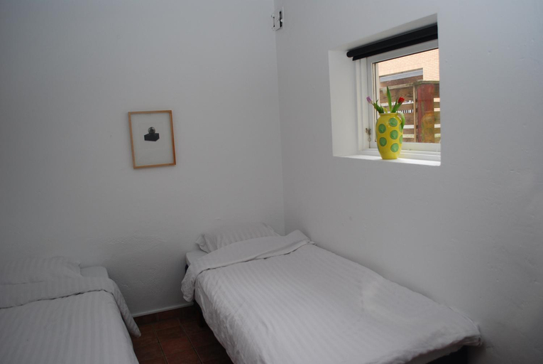 Others 2, Ahus B&B och Vandrarhem, Kristianstad