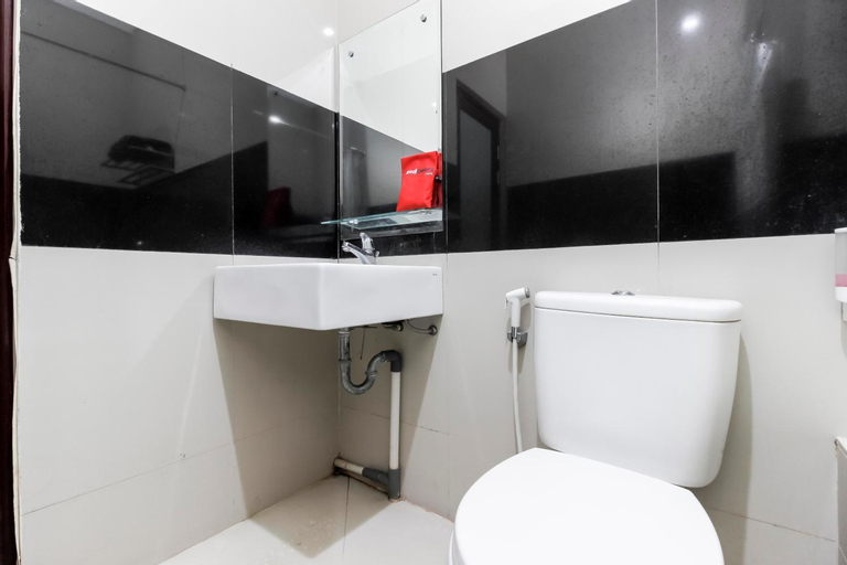 Bathroom 6
