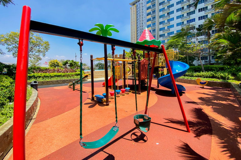 Family & Kids 2, Comfy and Restful Studio at Springlake Summarecon Bekasi Apartment By Travelio, Bekasi
