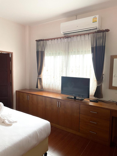 Bedroom 2, Chaithalay Khanom Resort, Khanom