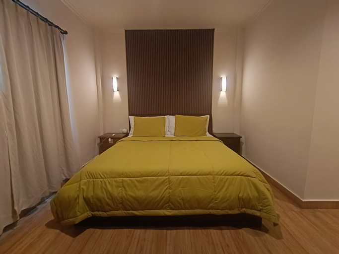 Bedroom 8