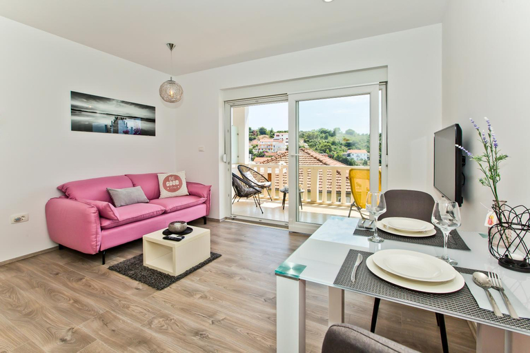 Others 5, Apartments Juric, Hvar