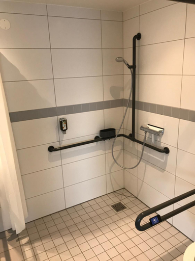 Bathroom 5, Haidhus, Stormarn