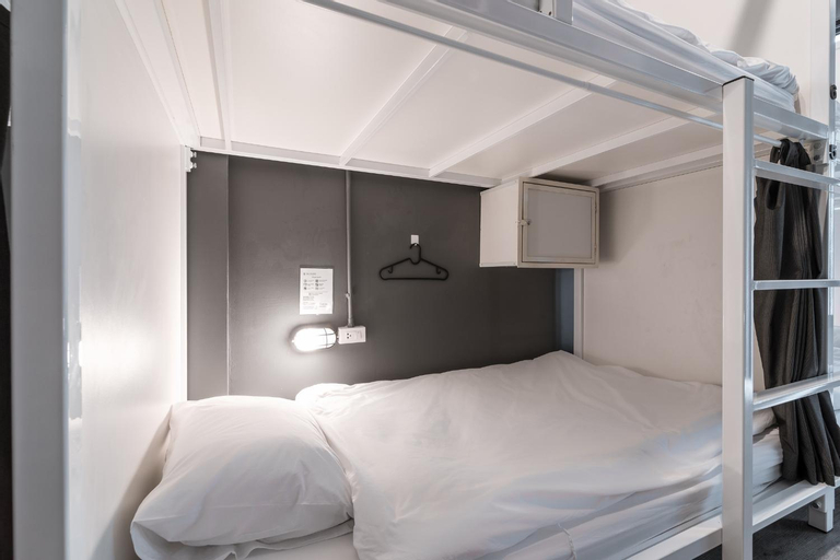 Bedroom 8