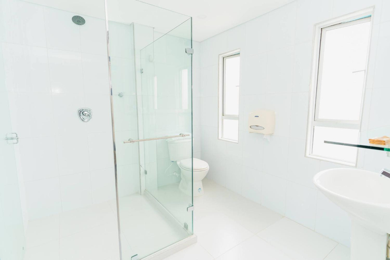 Bathroom 4, Hotel Las Molas, Apartadó