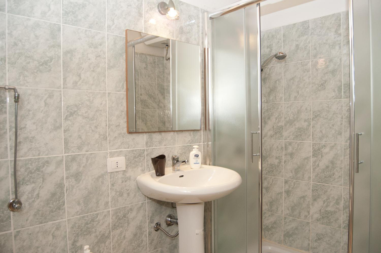 Others 5, B&B Santu Larentu, Sassari