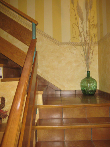 Others 5, Hostal Guarni, Soria