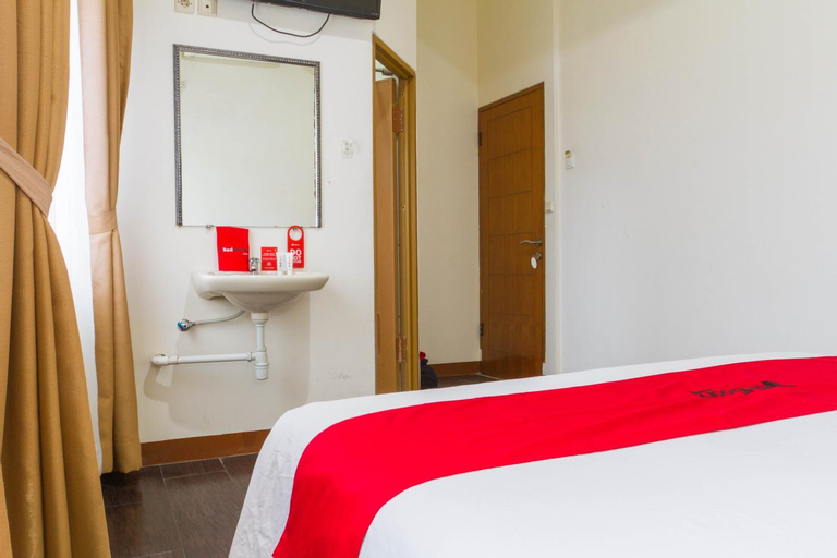 Bedroom 8