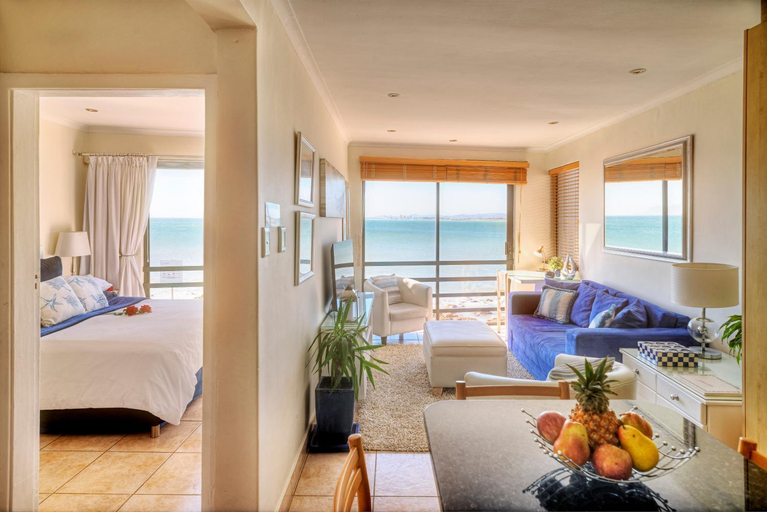 Others 4, 185 on BEACH Boutique Suites, City of Cape Town