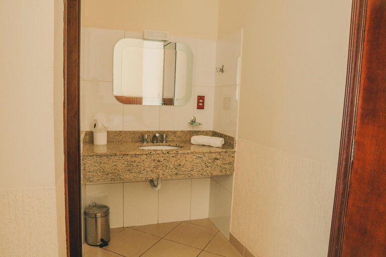 Bathroom 3, Hotel Fazenda Ramon, São Lourenço