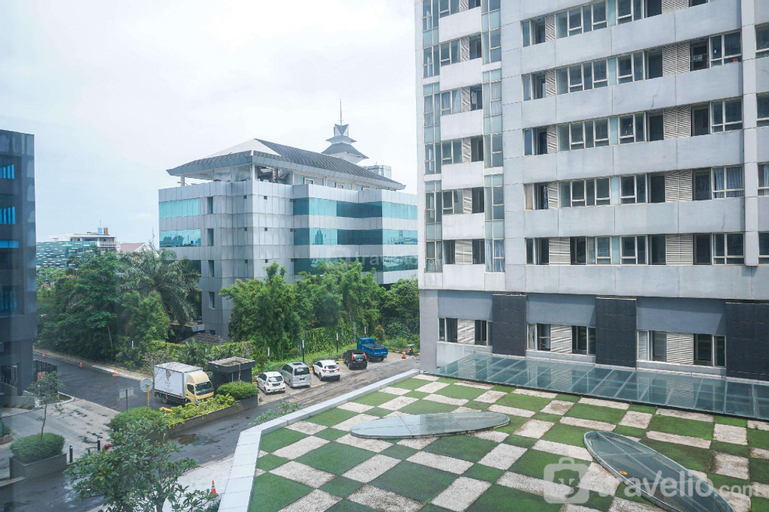 Exterior & Views 2, Comfortable 1BR at Nifarro Park Apartment By Travelio, South Jakarta