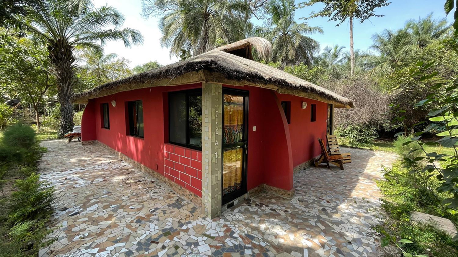 Others 5, AbCa's Creek Lodge, Foni Bintang Karanai