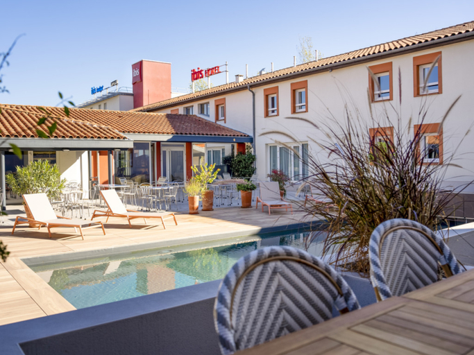 Exterior & Views 2, ibis Styles Montauban, Tarn-et-Garonne