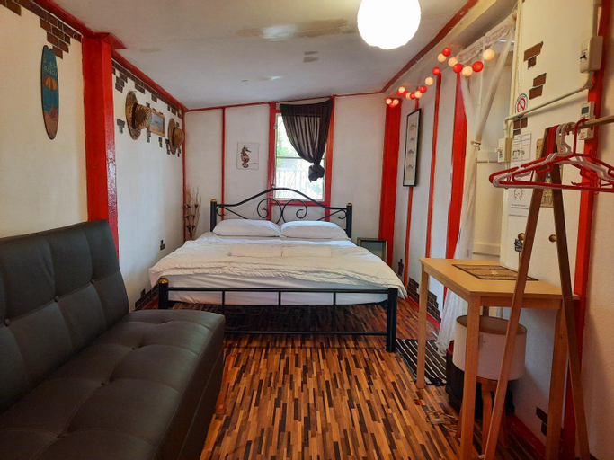 Bedroom 3, ThaiMex Cafe & Homestay Backpackers- Adults Only, Muang Prachuap Khiri Khan