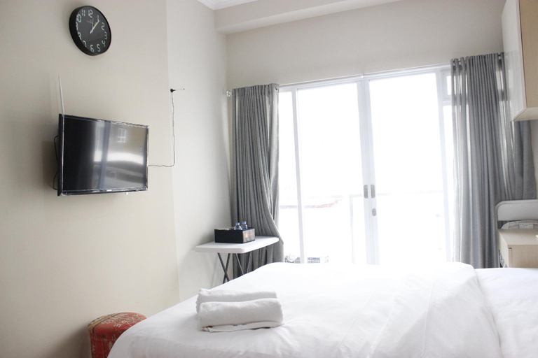 Bedroom 2, Homey Studio Gateway Pasteur Apartment By Travelio, Bandung