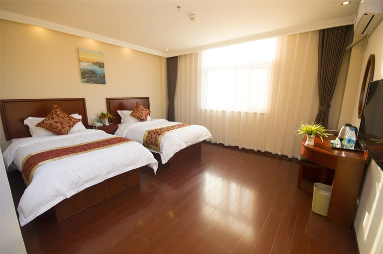 Bedroom 11