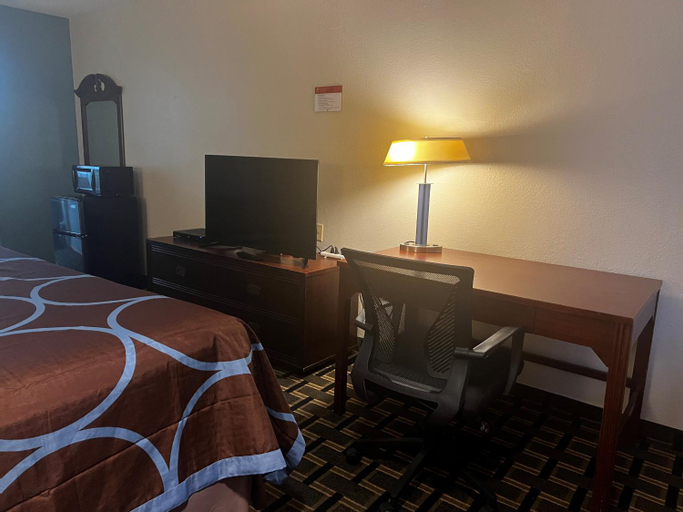 Bedroom 10