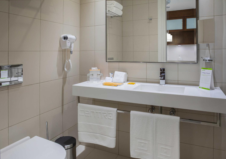 Bathroom 9