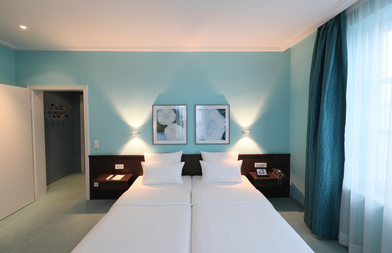 Bedroom 10
