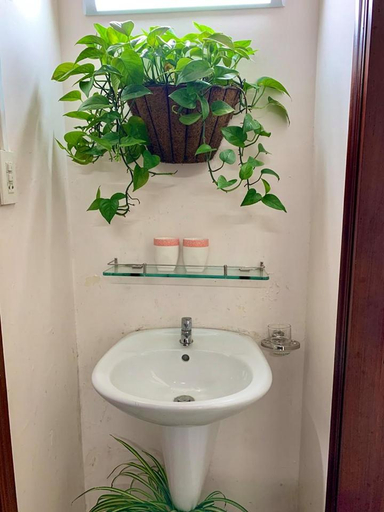 Bathroom 2, Tina Family, Đà Lạt